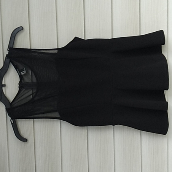 Forever 21 Tops - Forever 21 Black Top Beautiful L